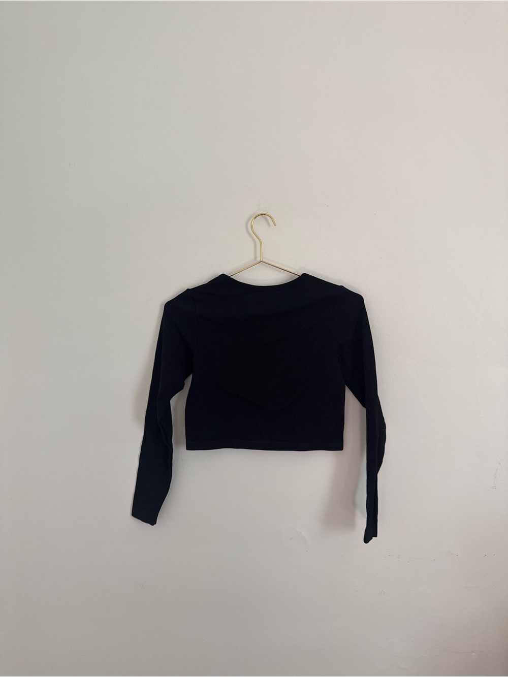 Long sleeve activewear top